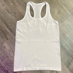 Swiftly Tech Racerback Tank Top 2.0